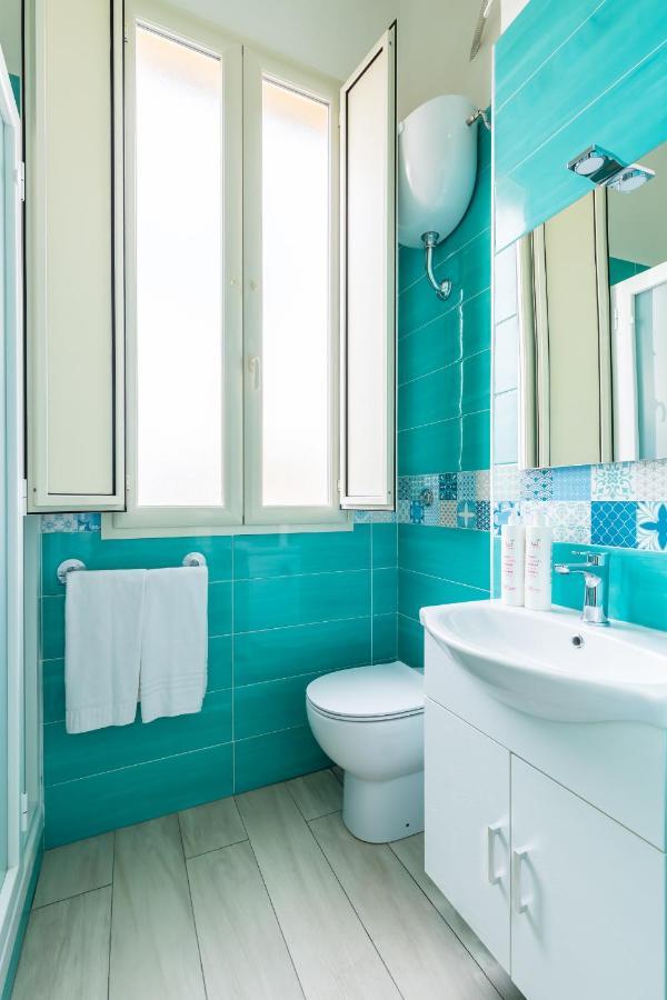Chiara Modern Apartment By Wonderful Italy Napoli Esterno foto