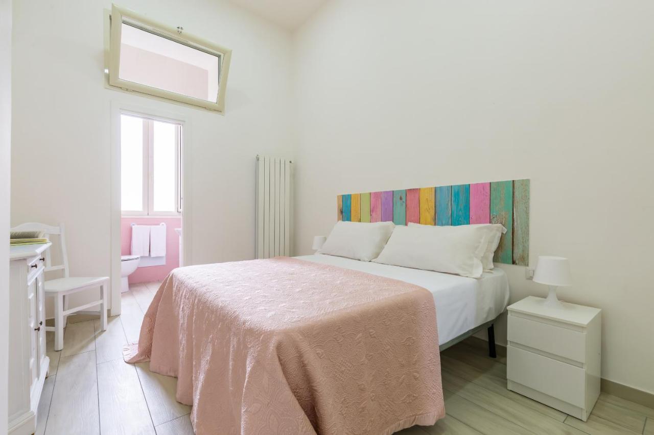Chiara Modern Apartment By Wonderful Italy Napoli Esterno foto